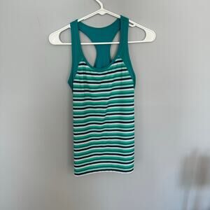 Champion Striped Racerback Tank Top Women's Size Medium Polyester & Spandex